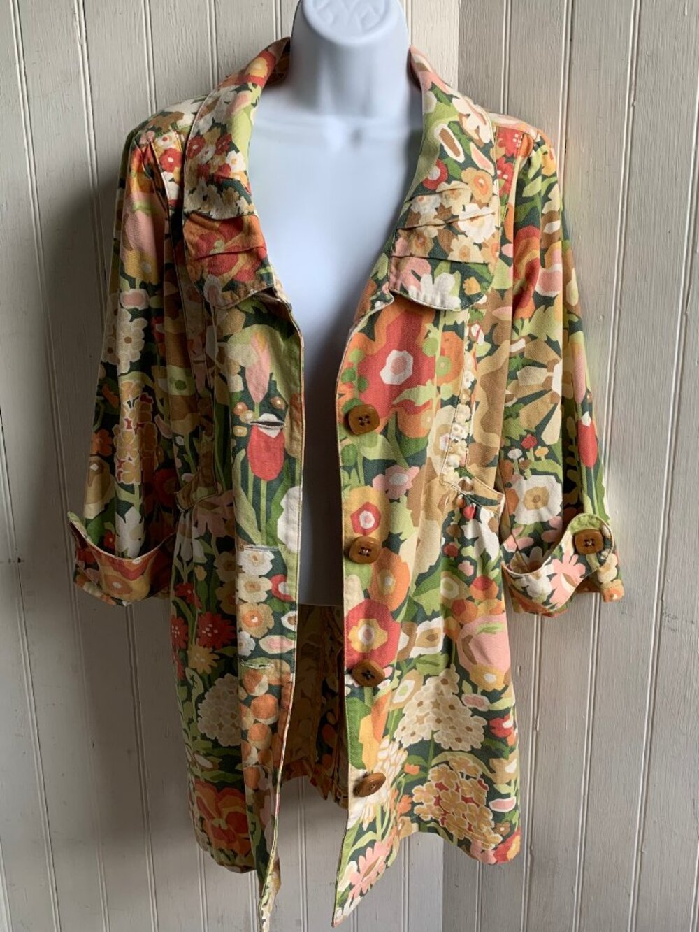 Ivy Jane Pastel Floral 100% Cotton Coat Pockets Rounded Collar USA Whimsical L